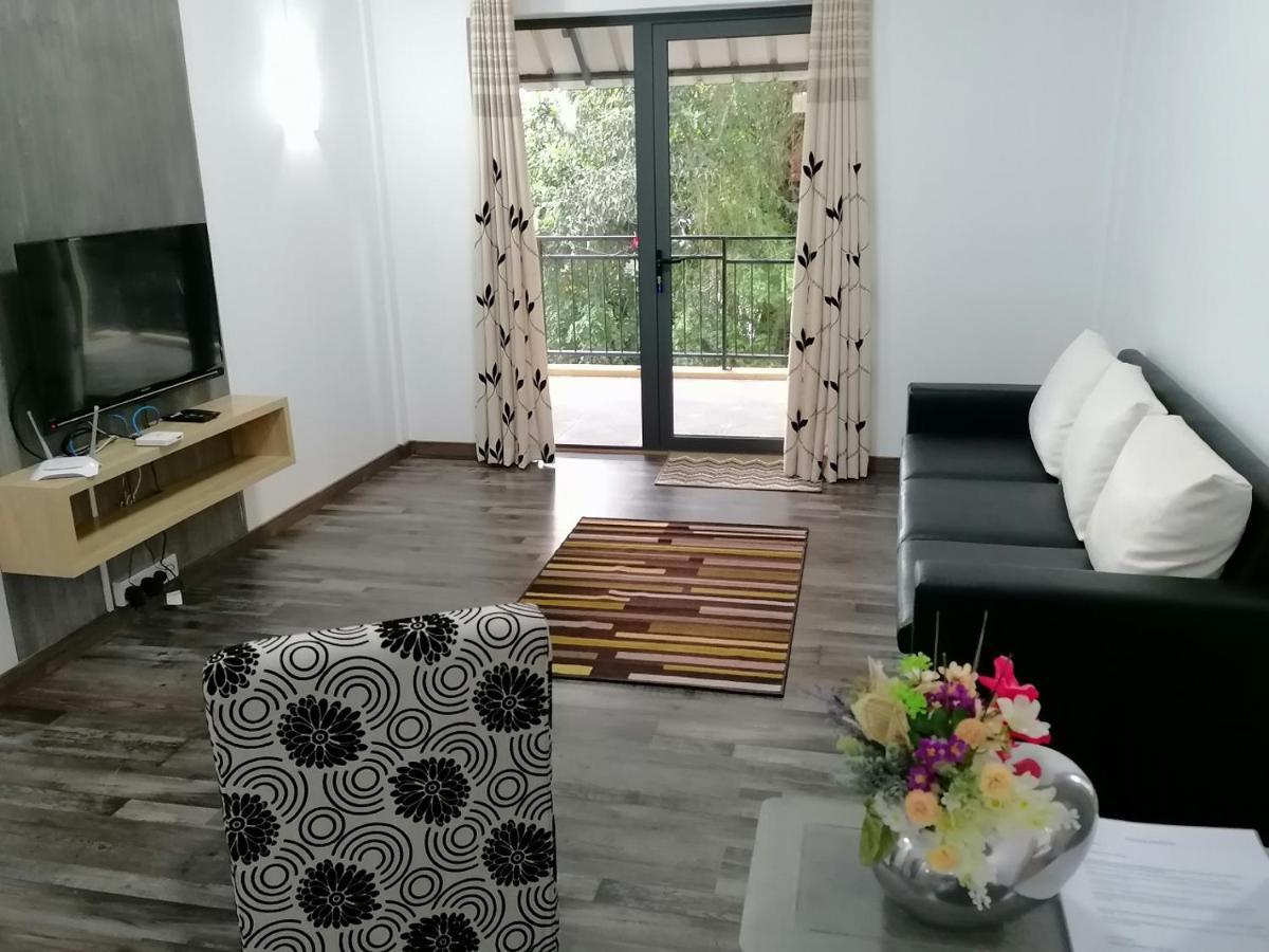 Bobato Building Apartment Curepipe Екстериор снимка